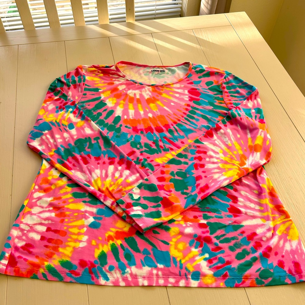Lands End women's rash guard - Size L. Multi-colors.